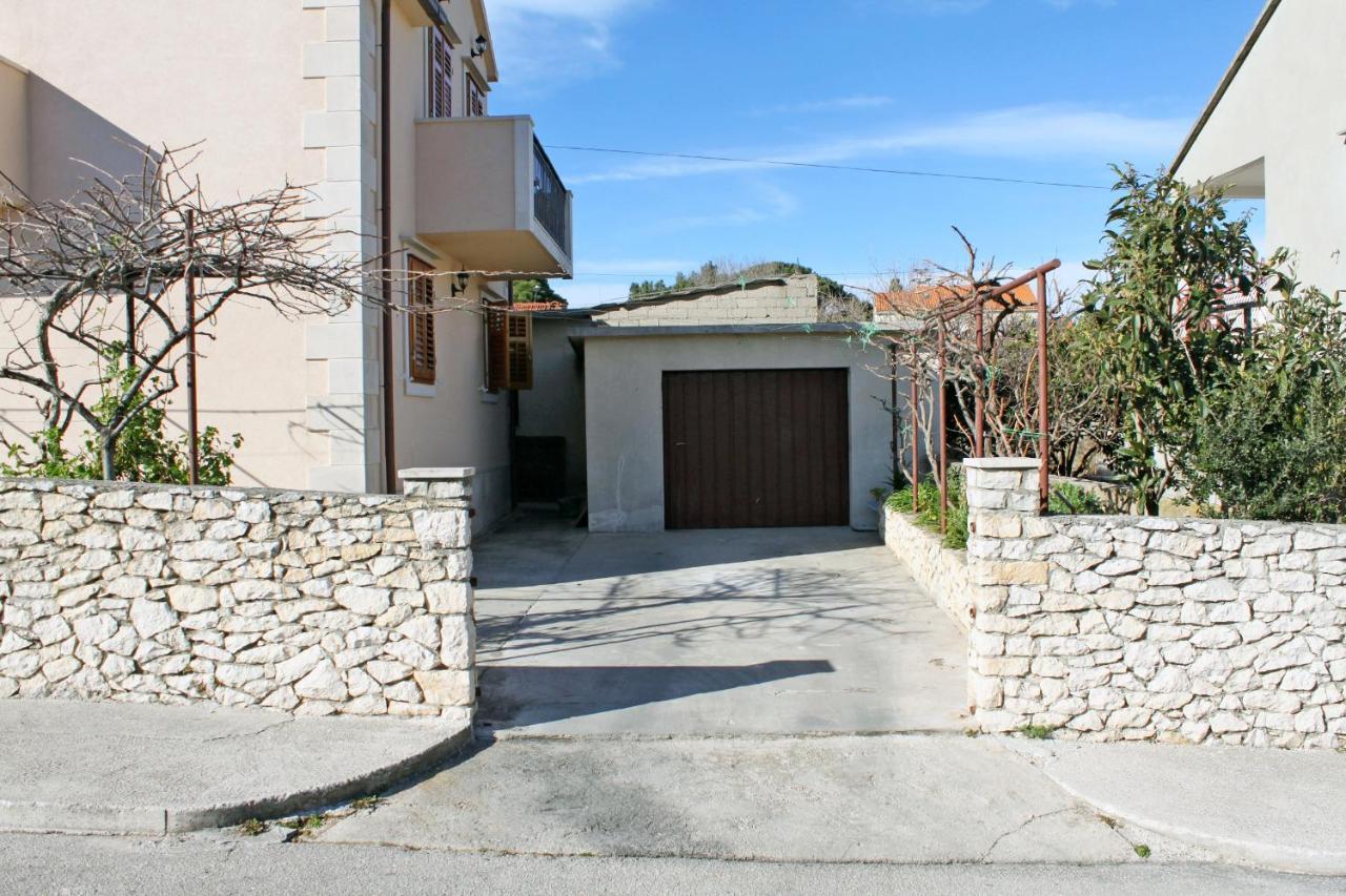 Apartments With A Parking Space Supetar, Brac - 6037 Exterior foto